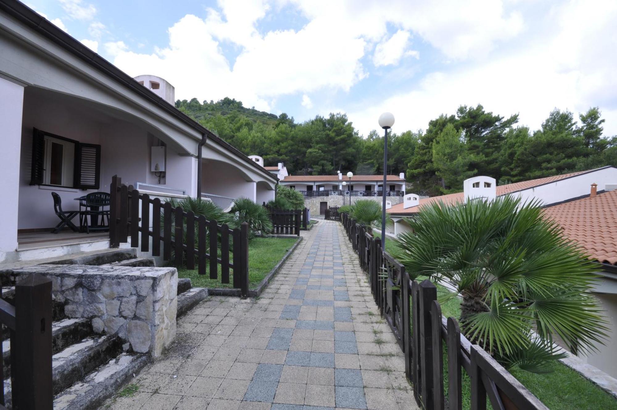 Pugnochiuso Resort Villette Belvedere Exterior foto